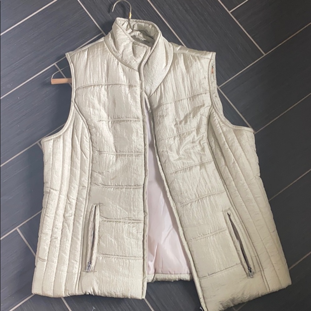 Liz Claiborne vest